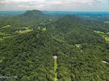 3708 Roberts Rd, Corryton, TN 37721