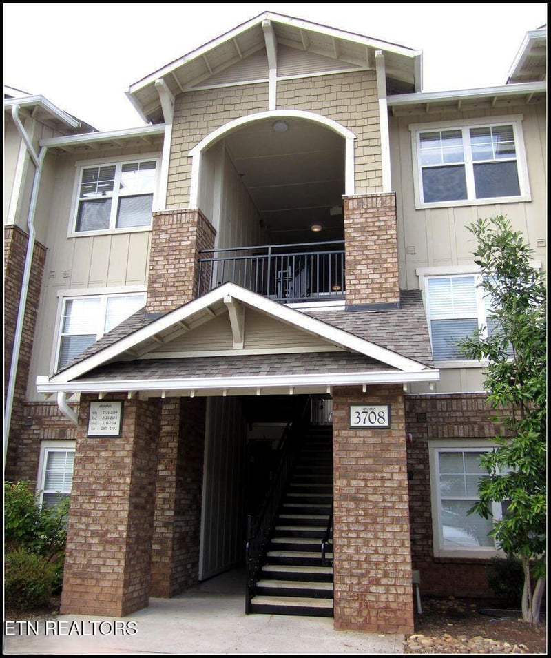 3708 Spruce Ridge Way #2131, Knoxville, TN 37920