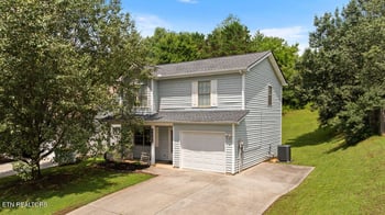 3709 Holgate Ln, Powell, TN 37849