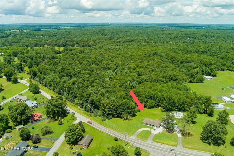 3710 Lantana Rd, Crossville, TN 38572