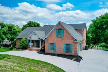 3710 River Trace Ln, Knoxville, TN 37920