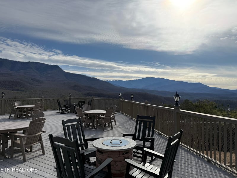 3710 Weber Rd #303 -E, Gatlinburg, TN 37738