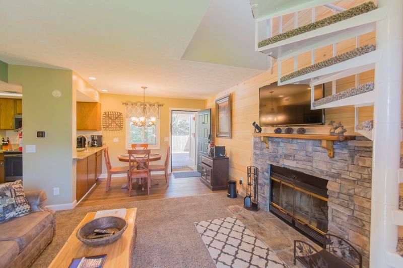 3710 Weber Rd #C302, Gatlinburg, TN 37738
