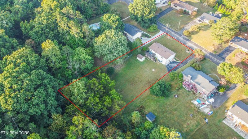 3714 Cherrylog Rd, Knoxville, TN 37921