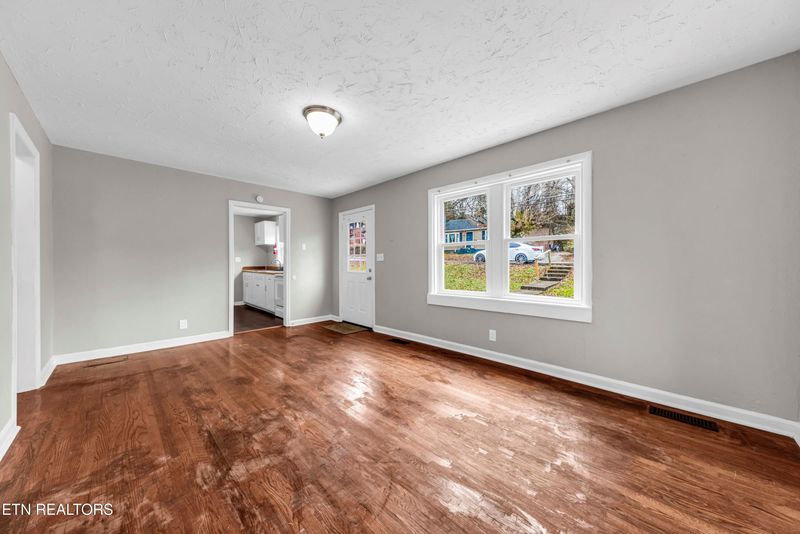 3715 Selma Ave, Knoxville, TN 37914