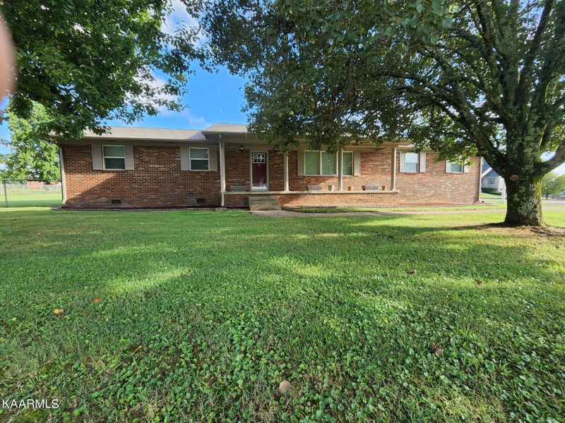 3716 E Emory Rd, Knoxville, TN 37938