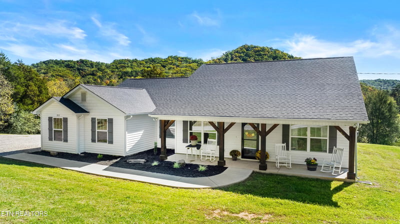 3717 Hickory Valley Rd, Maynardville, TN 37807