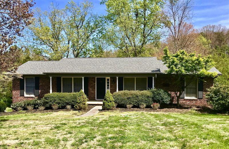 3718 Cherrylog Rd #1, Knoxville, TN 37921