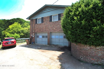 3718 Cherrylog Rd, Knoxville, TN 37921