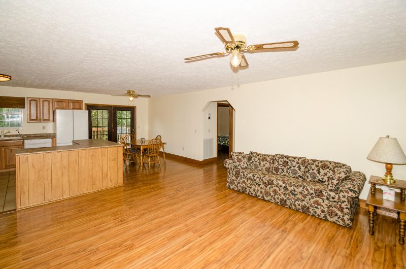 3718 Frazier Ct, Kodak, TN 37764