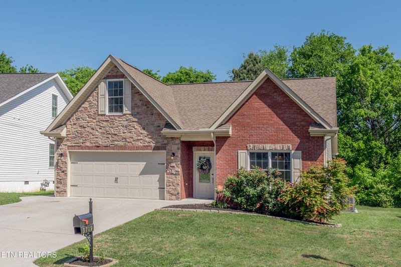 3719 Locustwood Way, Knoxville, TN 37921