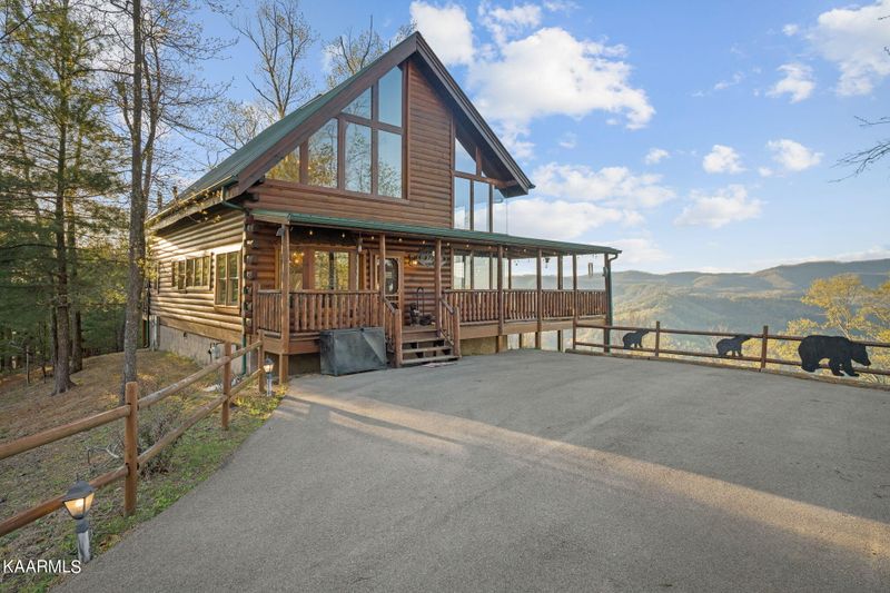 3719 Nickel Ridge Way, Sevierville, TN 37862