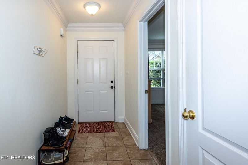3719 Willow Falls Way, Knoxville, TN 37917