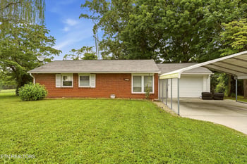 3720 Orangewood Rd, Knoxville, TN 37921