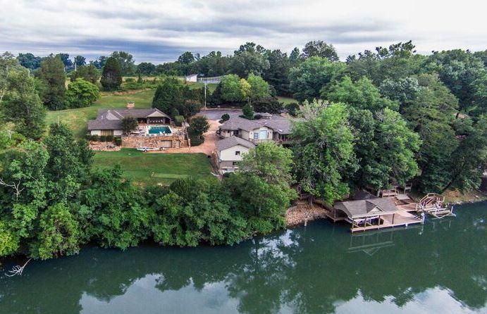 3720 River Trace Ln, Knoxville, TN 37920