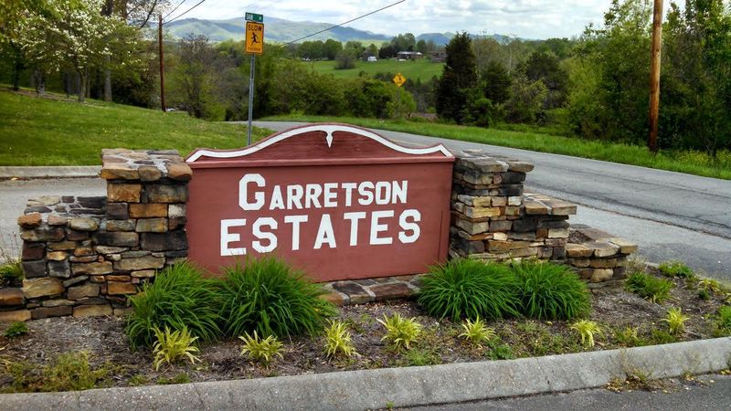 3721 Dan Dr, Morristown, TN 37814