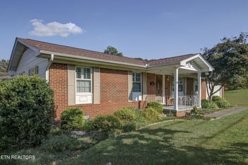 3726 Cherrylog Rd, Knoxville, TN 37921
