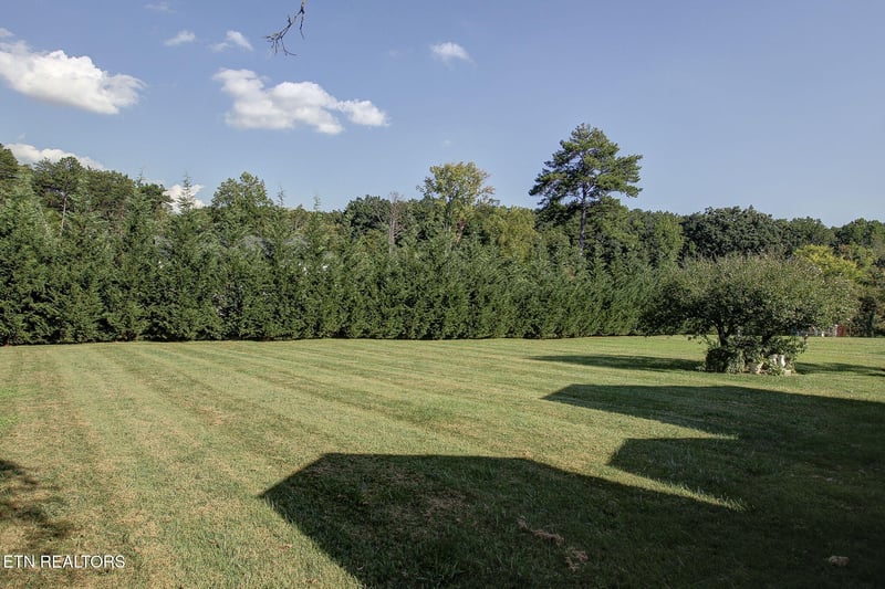 3726 Cherrylog Rd, Knoxville, TN 37921