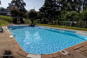 3726 Cherrylog Rd, Knoxville, TN 37921