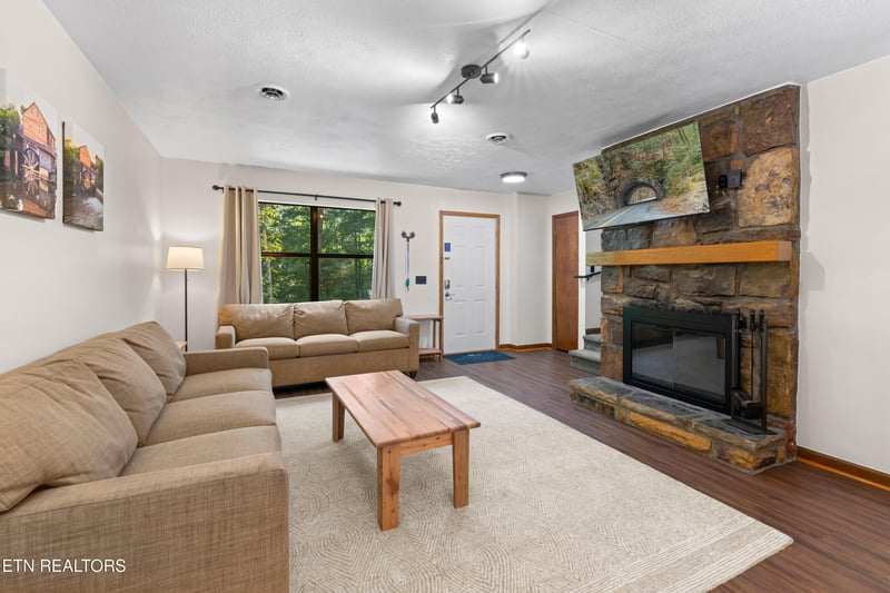 3729 Plaza Way #121-126, Pigeon Forge, TN 37863