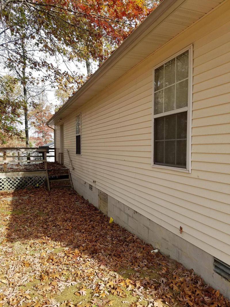 373 Bent Tree Dr, Crossville, TN 38555