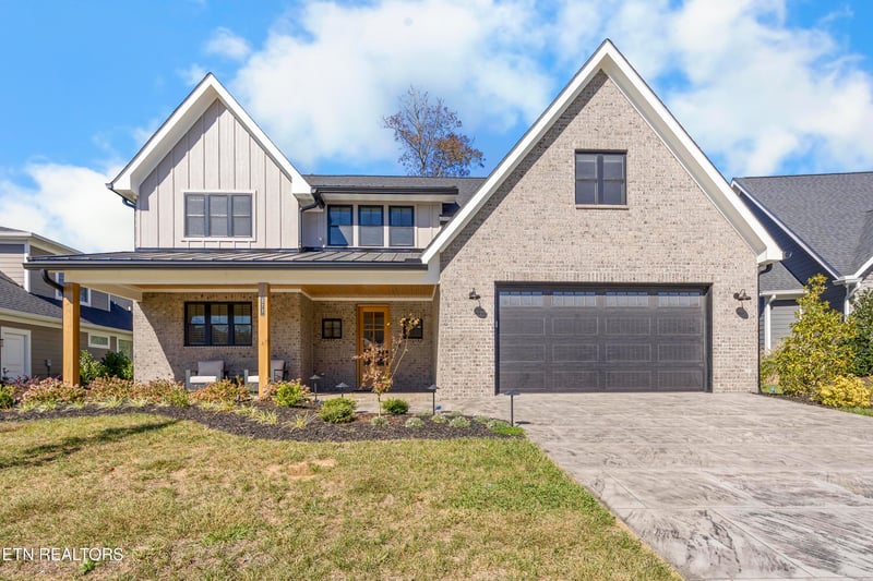 373 Ironwood Ln, Loudon, TN 37774