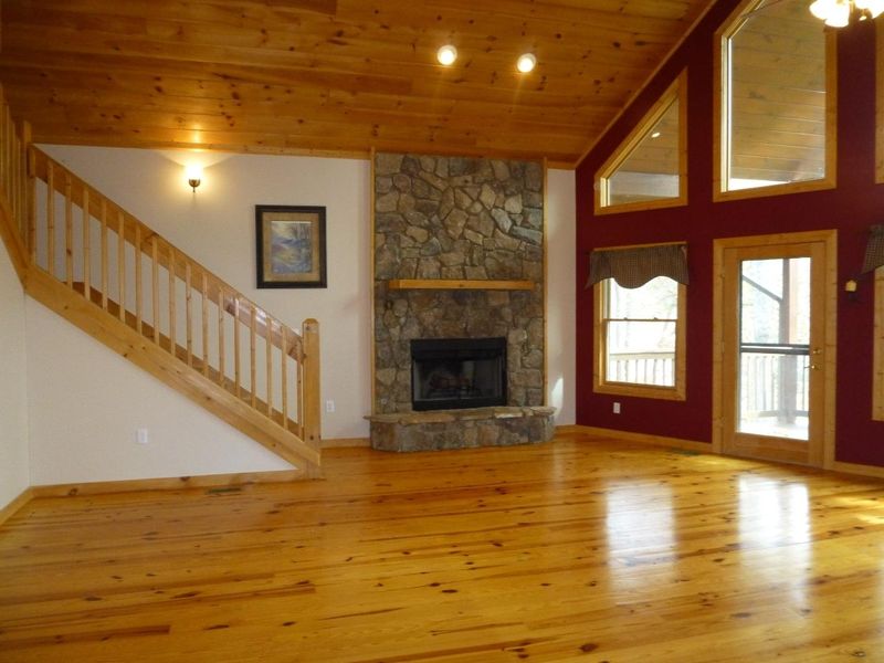 3731 Thayer Ln, Sevierville, TN 37862