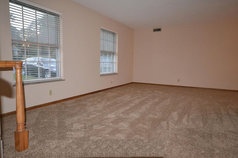 3734 Cherrylog Rd, Knoxville, TN 37921