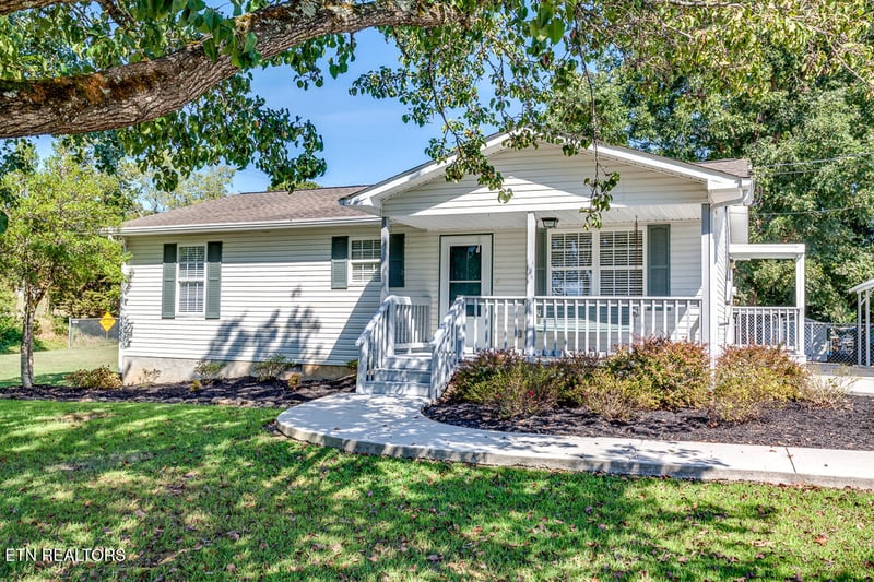 3735 Jubilee Cir, Maryville, TN 37801