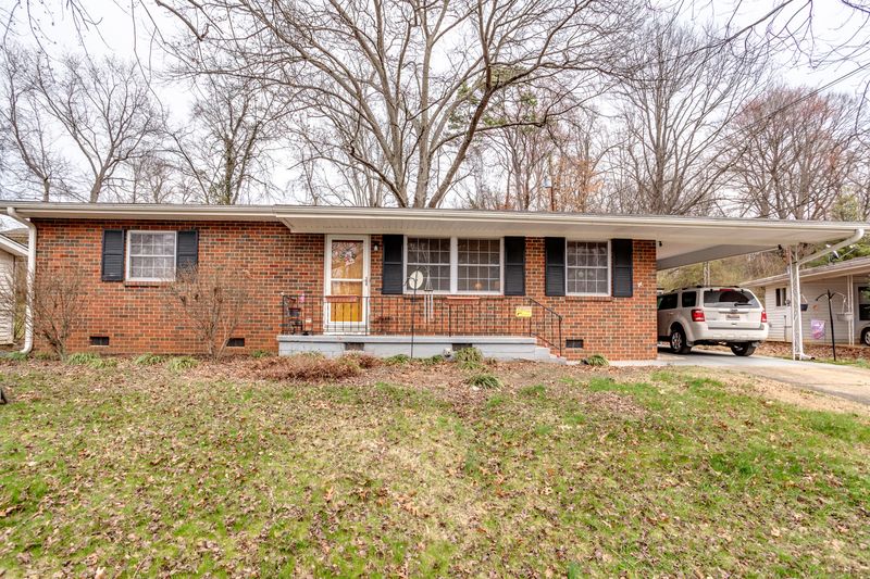 3736 Timber Cir, Knoxville, TN 37920