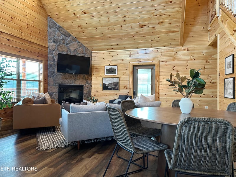 3738 Heritage Hills Dr, Pigeon Forge, TN 37863
