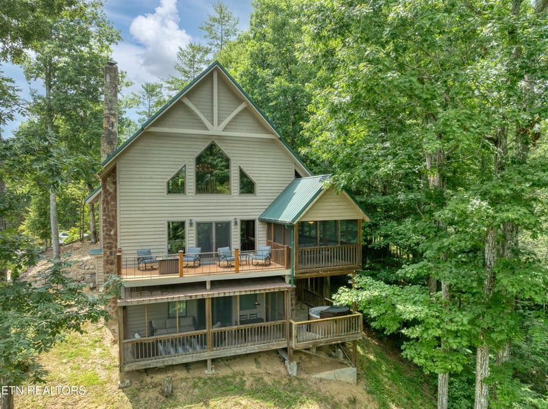 374 Laurel Rd, Townsend, TN 37882