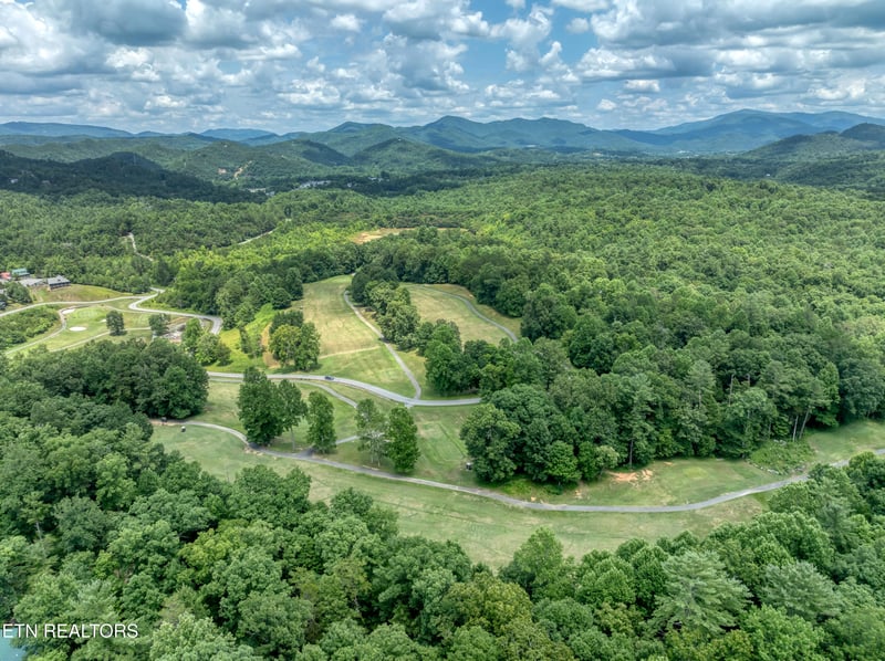 374 Laurel Rd, Townsend, TN 37882