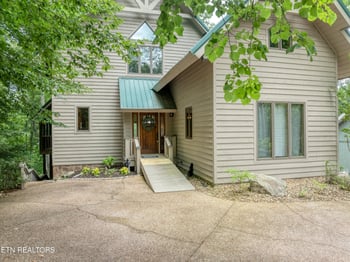 374 Laurel Rd, Townsend, TN 37882