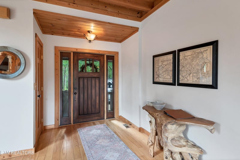 374 Laurel Rd, Townsend, TN 37882