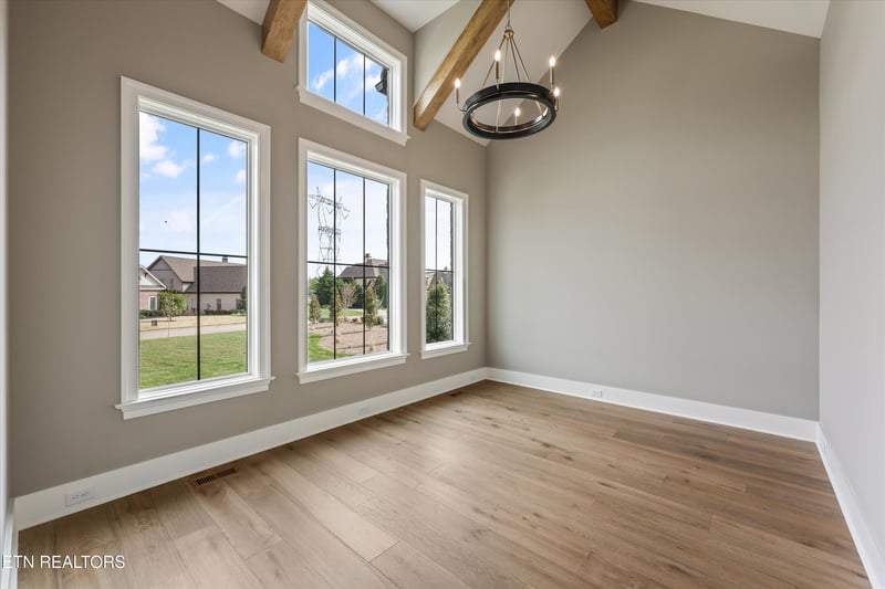 3741 Edgewater Way, Louisville, TN 37777
