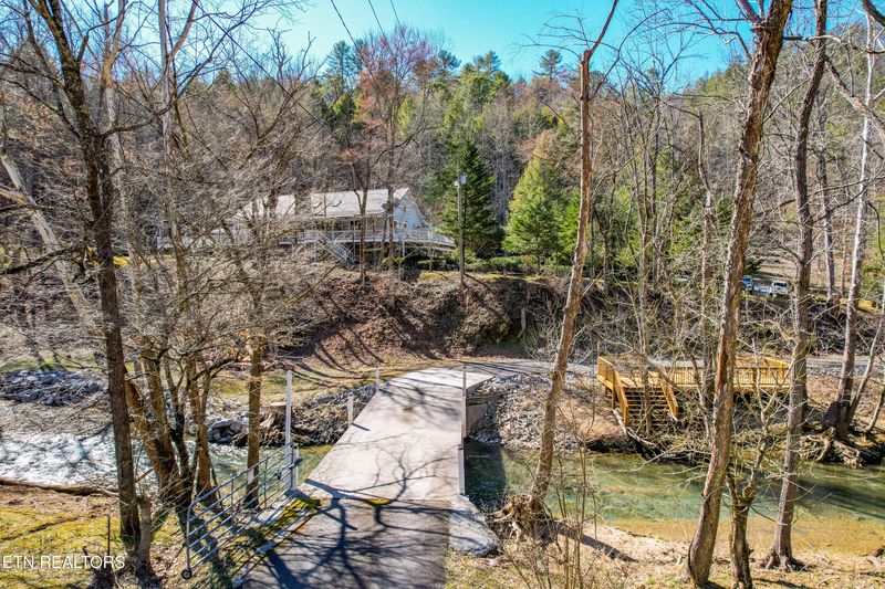 3741 N Ball Hollow Rd, Sevierville, TN 37876