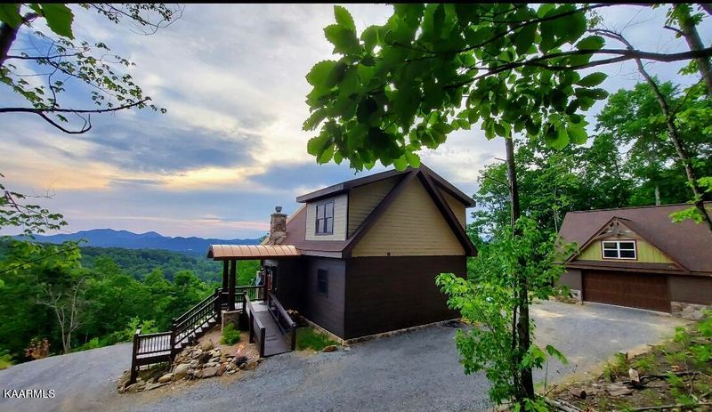 3742 Swearingen Way, Sevierville, TN 37862