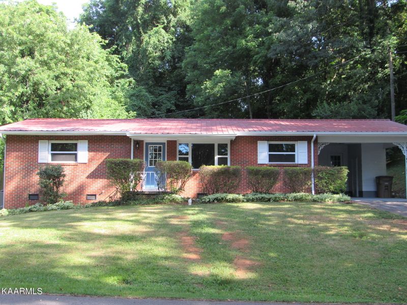 3744 Timber Cir, Knoxville, TN 37920
