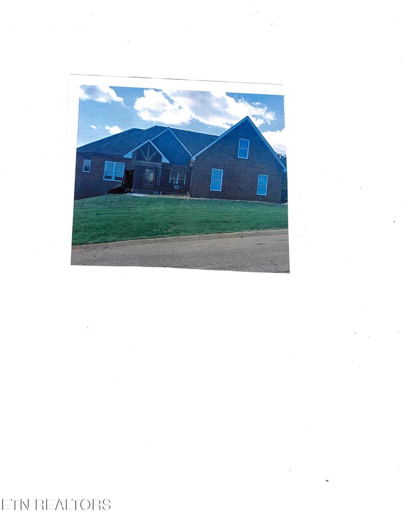 3745 Holly Berry Dr, Knoxville, TN 37938