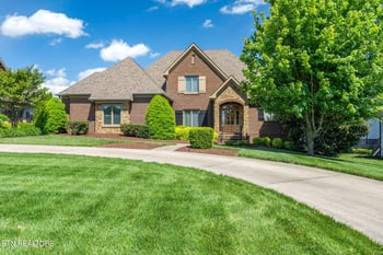 3746 Promontory Point, Louisville, TN 37777