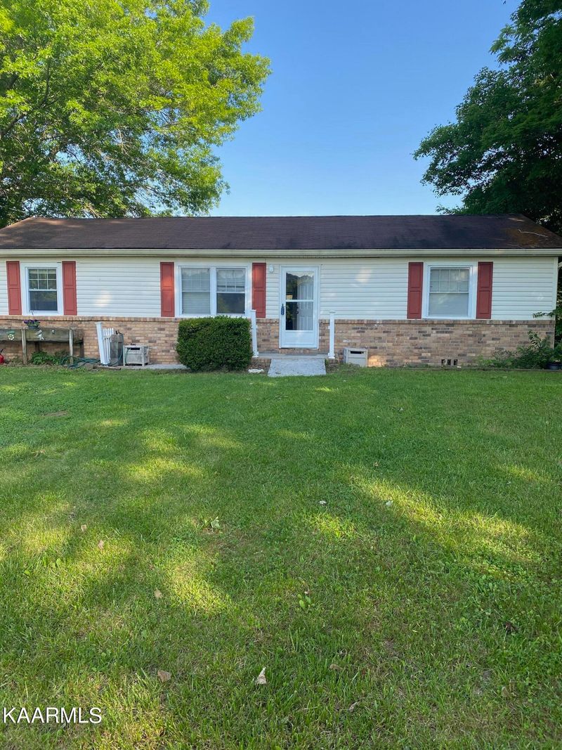 3749 Miser Station Rd, Louisville, TN 37777