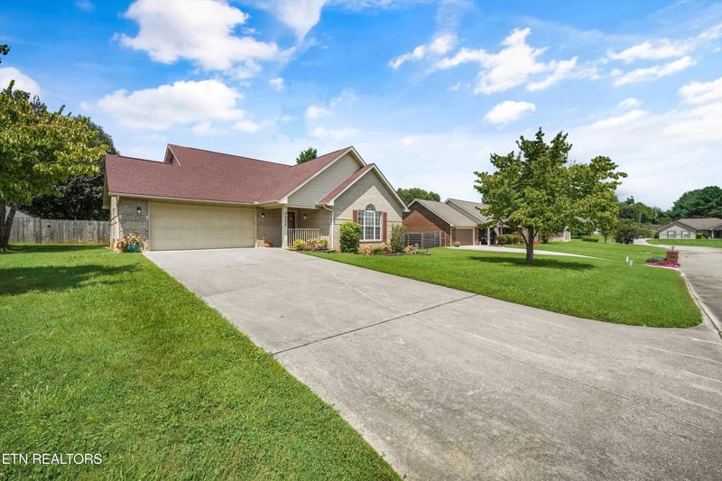 375 Willingham Dr #509, Lenoir City, TN 37771