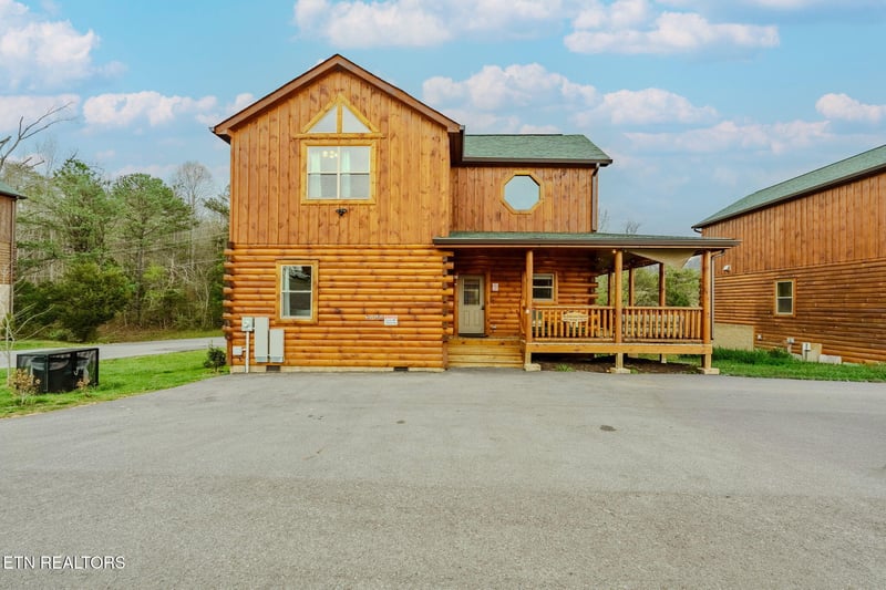 3750 Heritage Hills Dr, Pigeon Forge, TN 37863