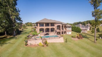 3753 Jackson Bend Dr, Louisville, TN 37777