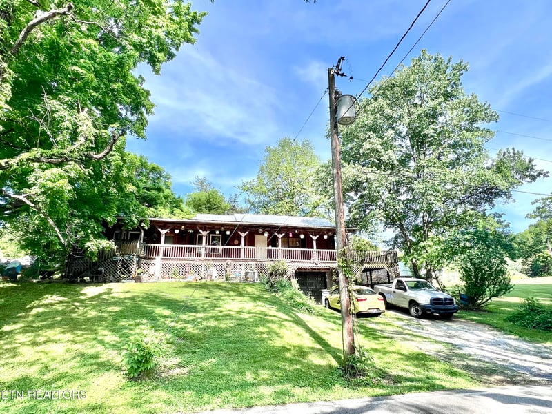 3754 Little River Rd, Rockford, TN 37853
