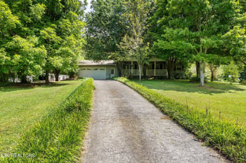 3754 Mutton Hollow Rd, Maryville, TN 37803
