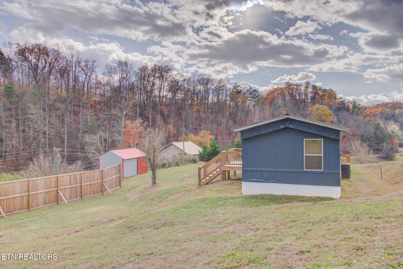 3763 Richardson Cove Rd, Sevierville, TN 37876