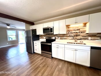 3769 Wears Valley Rd #1, Sevierville, TN 37862