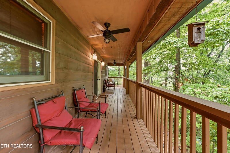 3770 Ravens Den Way, Pigeon Forge, TN 37862